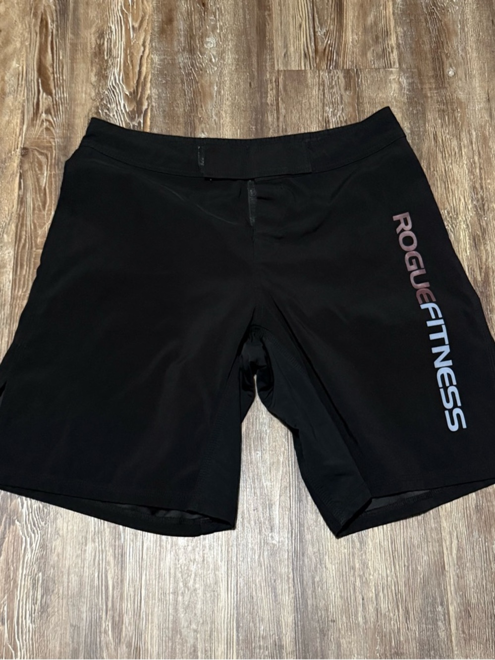 Rouge Fitness Fight Shorts Men's 34 Black Board Style Hook and Loop Activewear